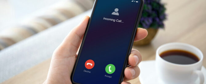 Incoming phone call on mobile phone